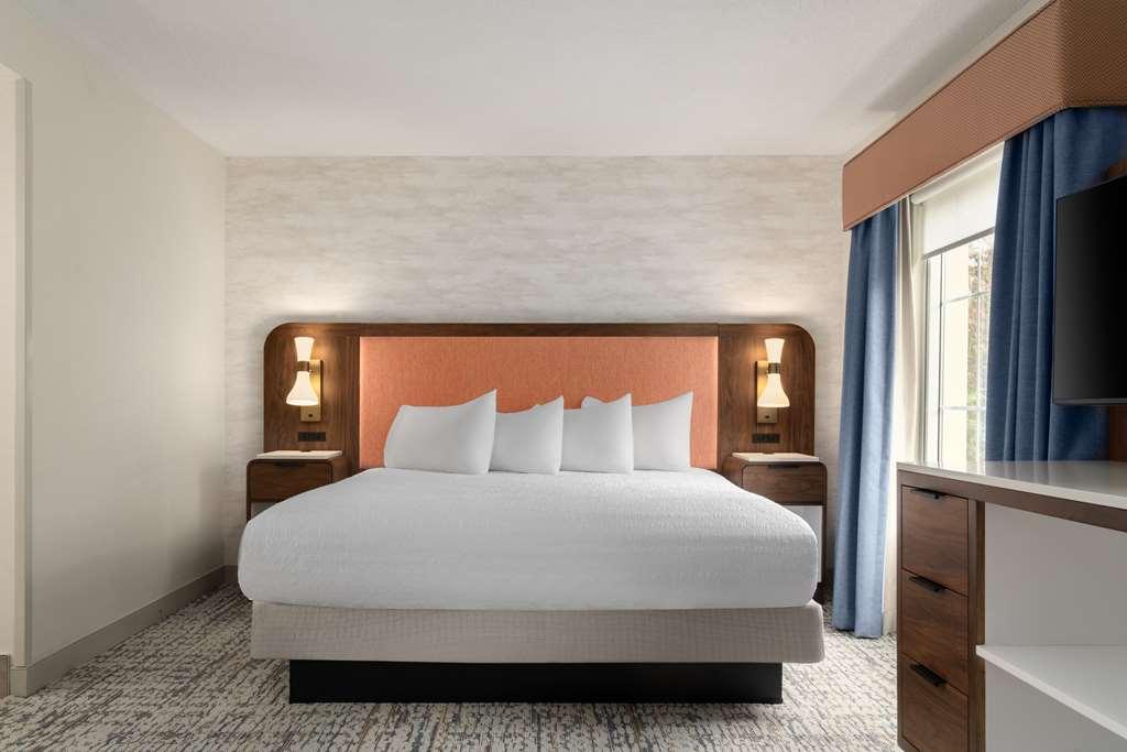 Hampton Inn & Suites Мидълтаун Стая снимка