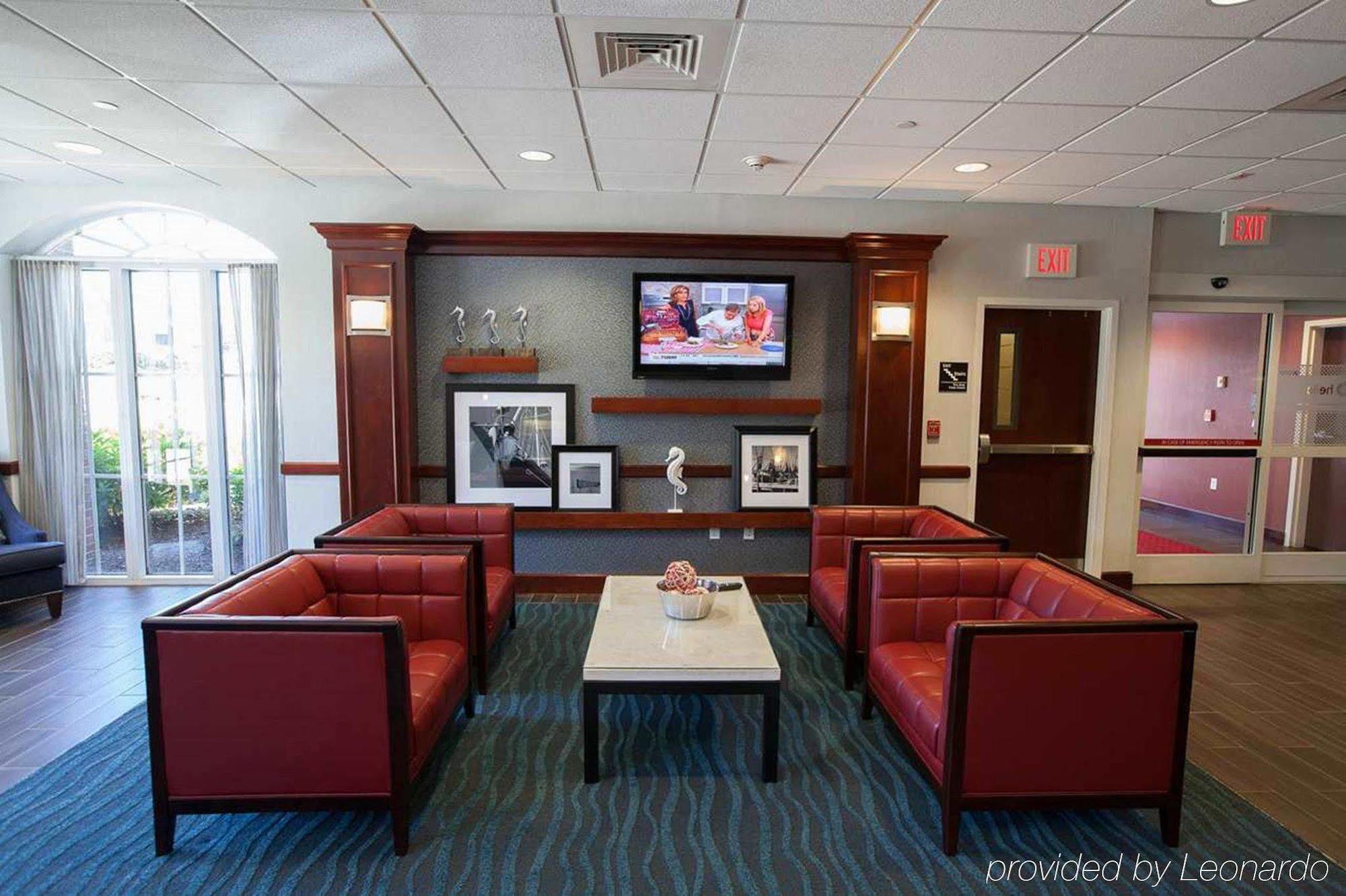 Hampton Inn & Suites Мидълтаун Интериор снимка
